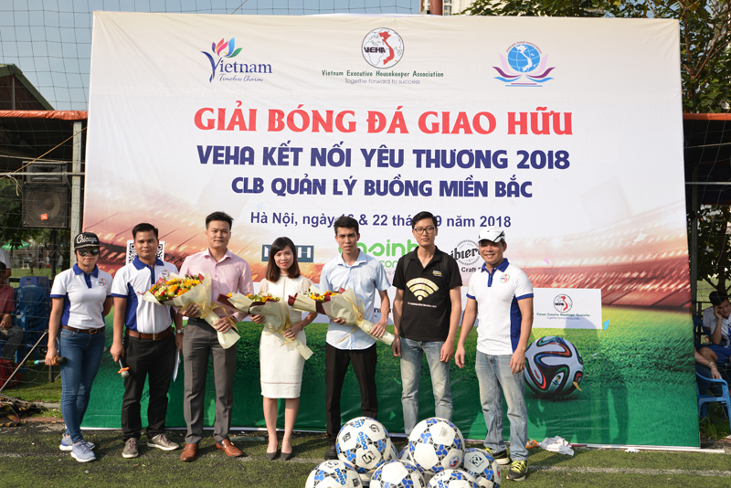 Giải bóng đá "VEHA Kết nối yêu thương 2018"